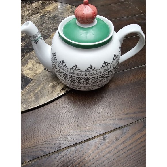 Arlington Designs Ceramic Teapot White Gray Design Green Red Top - Picture 1 of 4